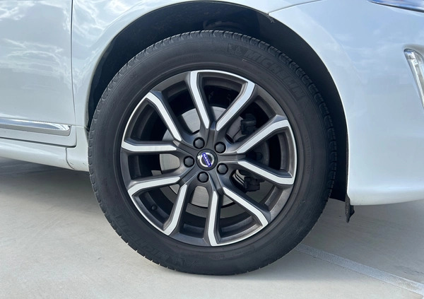 Volvo XC 60 cena 109900 przebieg: 77999, rok produkcji 2017 z Lublin małe 232